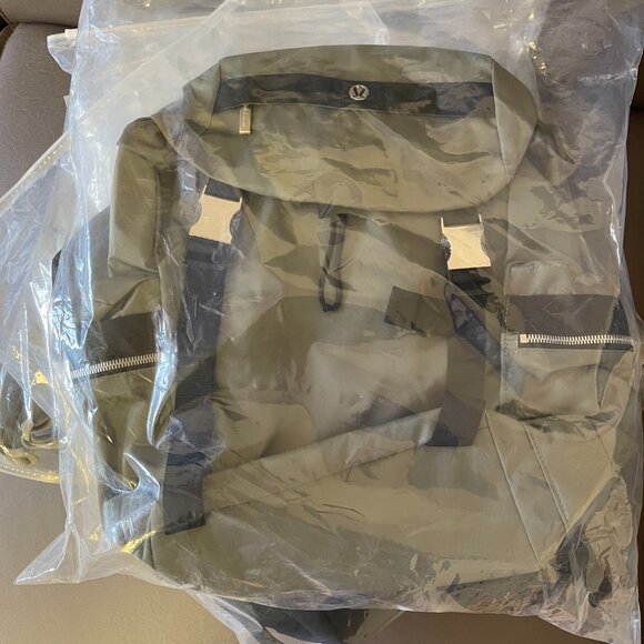 Lululemon wunderlustmini14L - Picture 5 of 5
